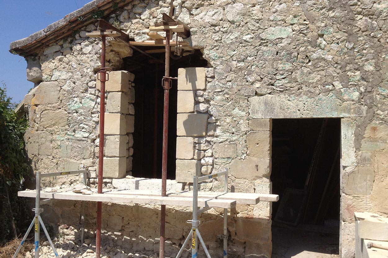 Construction maison Dordogne, Construction maison Lot-et-Garonne, Maçonnerie traditionnelle Dordogne, Maçonnerie traditionnelle Lot-et-Garonne, Piscine Dordogne, Piscine Lot-et-Garonne, Ravalement de façade Dordogne, Ravalement de façade Lot-et-Garonne, Rénovation maison Dordogne, Rénovation maison Lot-et-Garonne, Taille de pierre Dordogne, Taille de pierre Lot-et-Garonne